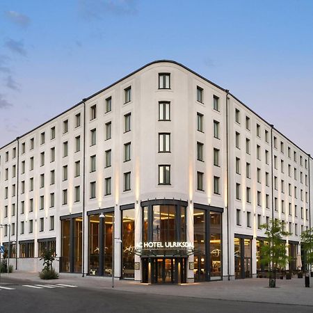 Ac Hotel By Marriott Stockholm Ulriksdal Solna Bagian luar foto