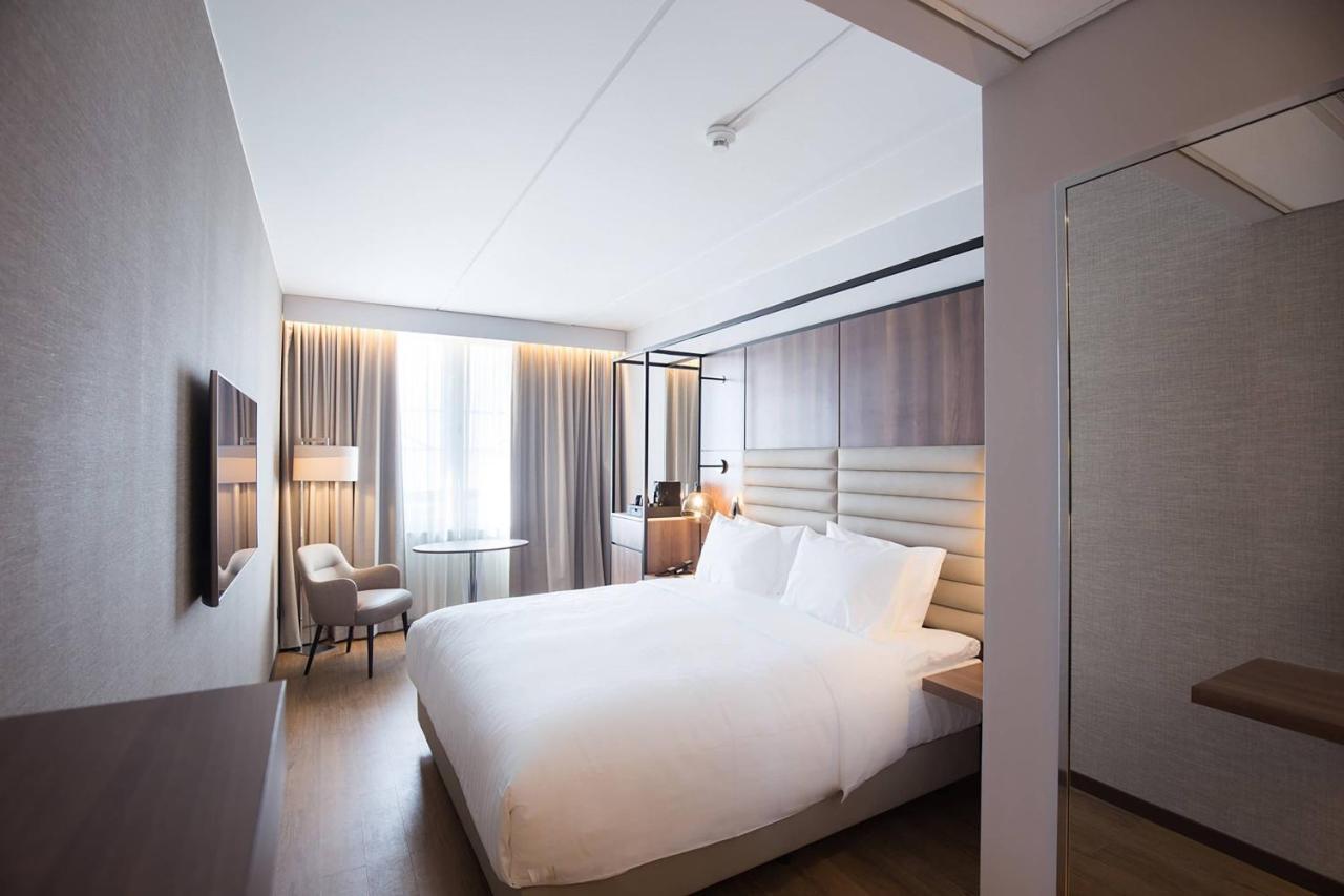 Ac Hotel By Marriott Stockholm Ulriksdal Solna Bagian luar foto