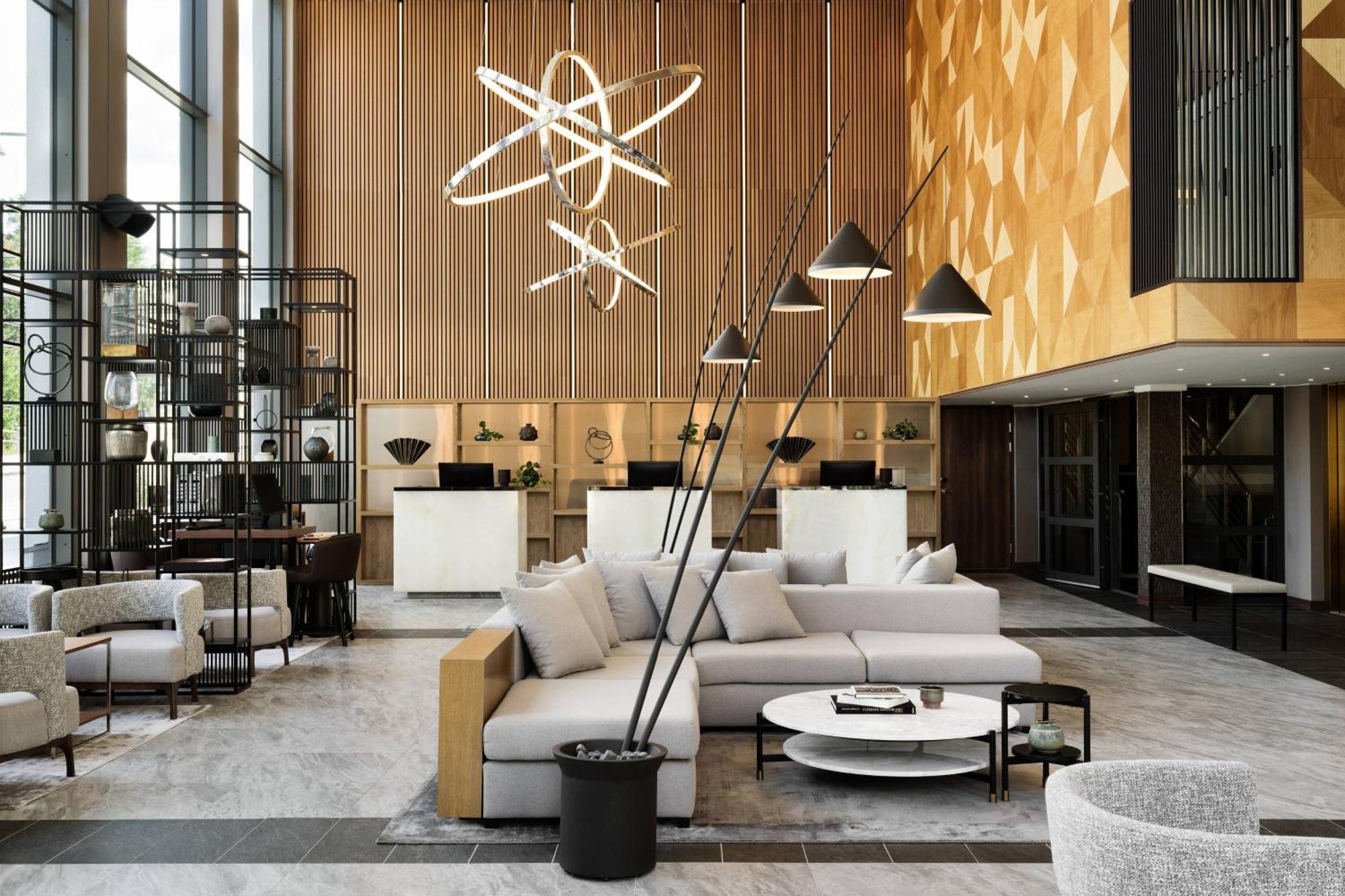 Ac Hotel By Marriott Stockholm Ulriksdal Solna Bagian luar foto